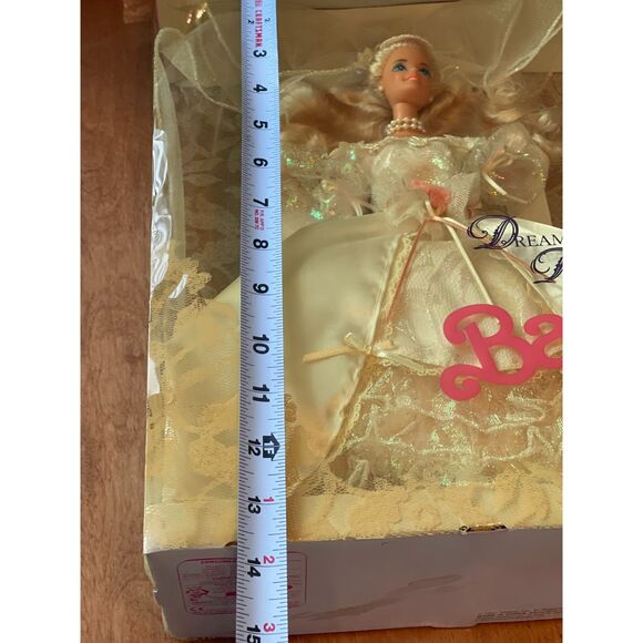 Barbie Dream Bride Barbie Doll Wedding Romance in Satin Lace 1991 Mattel 16233 - Picture 12 of 12